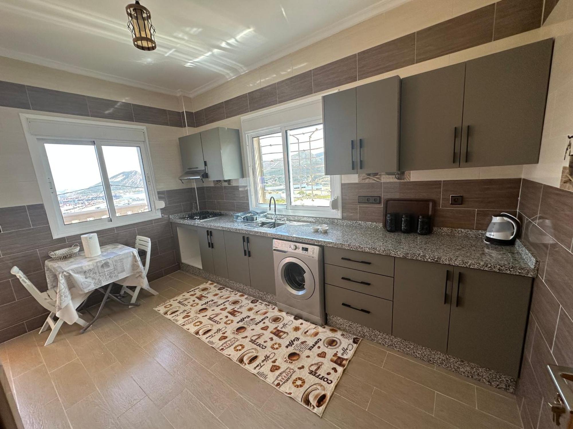Appartement A Houma, Proche Port Tanger Med Dalia Extérieur photo